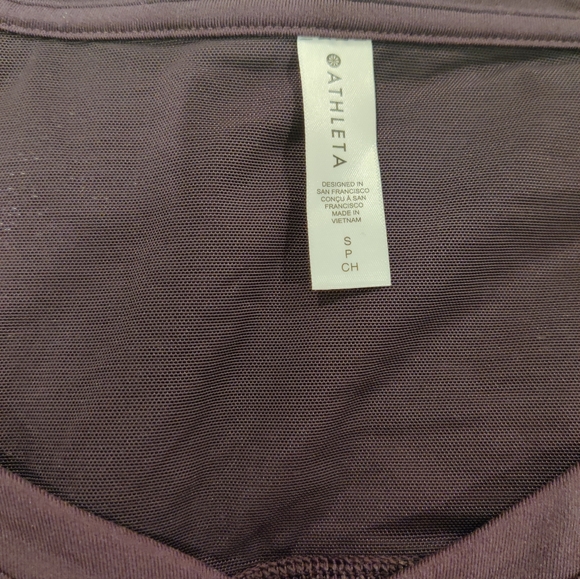 Athleta Mauve L/S Mesh Crop Top - Picture 2 of 3